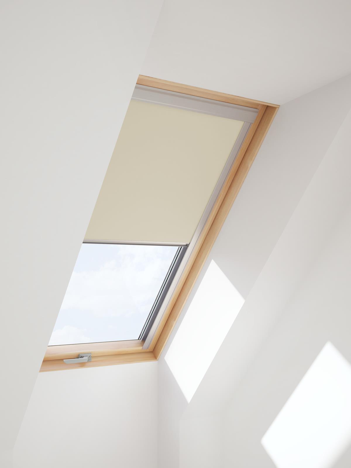 Store VELUX beige pour chambre