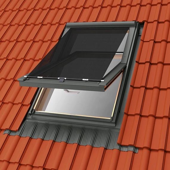Awning blind for BALIO roof windows is shielding the glass from the outside