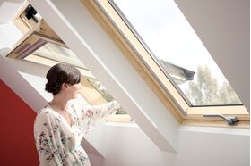 Fenêtre de toit VELUX GZL-B 1051 | Finition bois massif