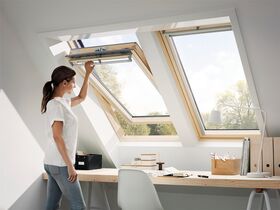 Fenêtre de toit VELUX GGL 3062 | Finition bois massif