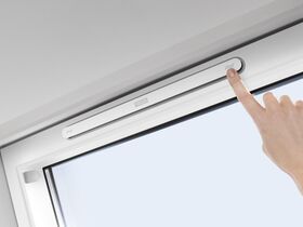 Fenêtre triple vitrage VELUX GLU-B 0061 | Finition EverFinish - Le blanc éternel