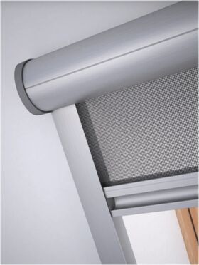 Moustiquaire pour fenêtre de toit