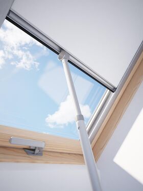 Canne téléscopique pour fenêtres ou stores