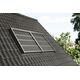 VELUX SSS >> Volet roulant souple occultant à énergie solaire VELUX pour les fenêtres de toit